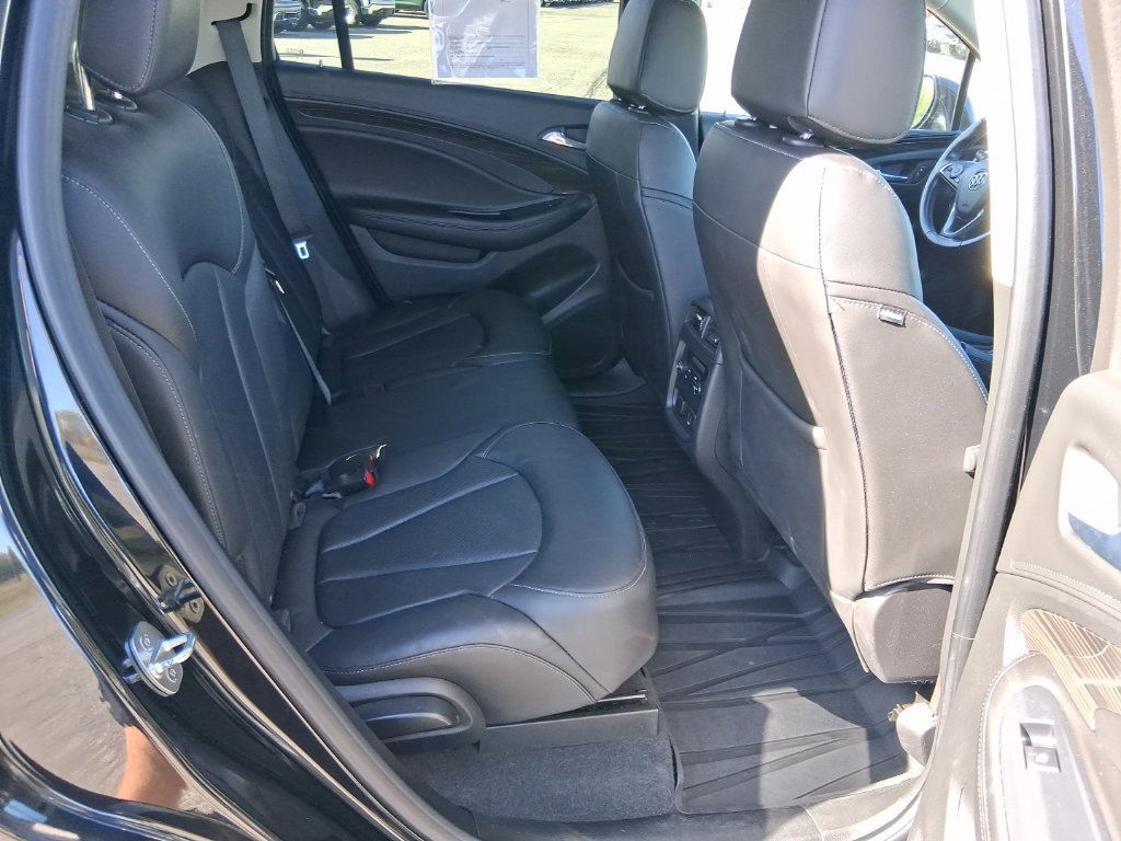 Used 2020 Buick Envision Essence AWD/4WD image 14
