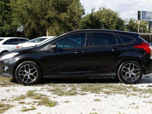 Used 2013 Ford Focus SE FWD image 3