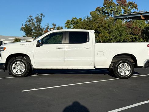 Used 2024 Chevrolet Silverado 1500 LT w/ Protection Package image 8