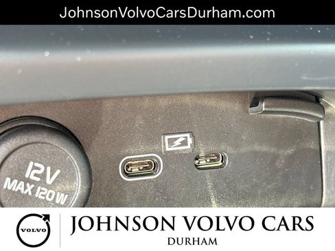 Used 2023 Volvo C40 P8 Recharge Ultimate AWD/4WD image 21