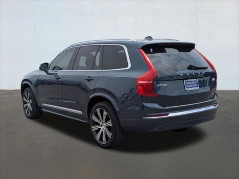 Used 2024 Volvo XC90 T8 Plus w/ Protection Package Premier AWD/4WD image 3