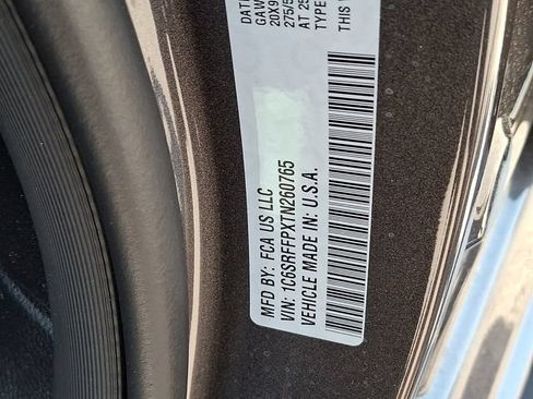 New 2026 RAM 1500 Big Horn AWD/4WD image 18