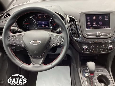 Used 2024 Chevrolet Equinox RS AWD/4WD image 17