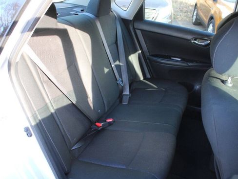 Used 2019 Nissan Sentra S FWD image 30