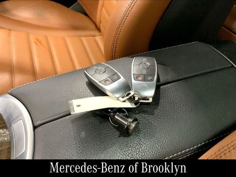 Certified 2022 Mercedes-Benz GLC 43 AMG 4MATIC image 14