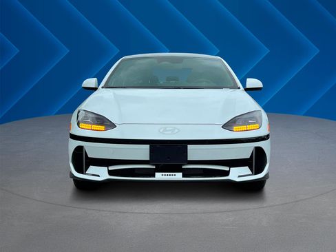 New 2025 Hyundai Ioniq 6 Limited image 12