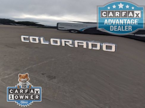 Used 2023 Chevrolet Colorado Z71 w/ Advanced Trailering Package AWD/4WD image 31