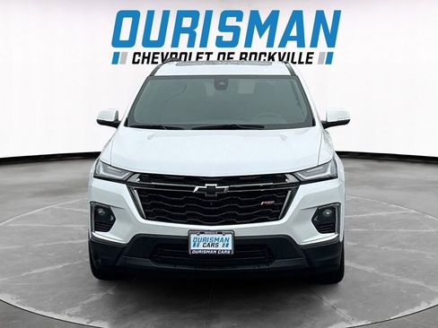 Used 2023 Chevrolet Traverse RS image 8