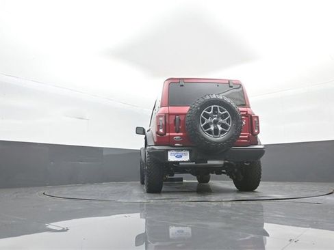 New 2025 Ford Bronco Badlands image 28