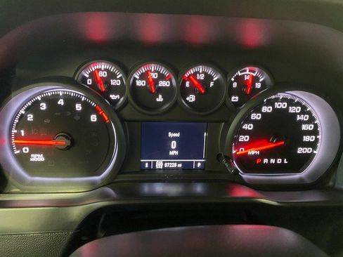 Used 2020 Chevrolet Silverado 1500 Custom w/ Custom Value Package image 23