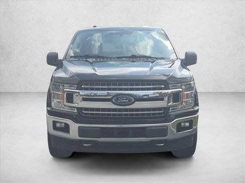 Used 2018 Ford F150 XLT w/ Equipment Group 302A Luxury AWD/4WD image 2