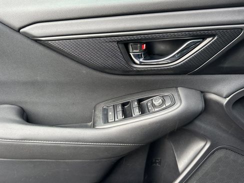 Used 2021 Subaru Outback Premium image 10