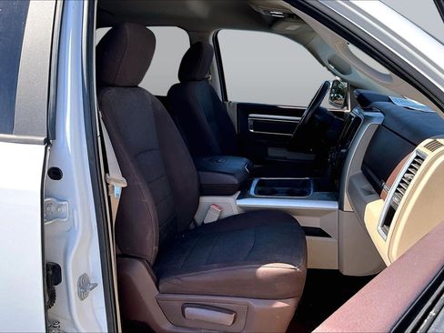Used 2018 RAM 1500 Big Horn AWD/4WD image 7