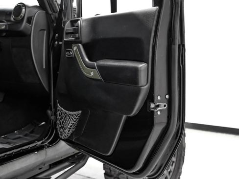 Used 2017 Jeep Wrangler Unlimited Sport w/ Quick Order Package 24S AWD/4WD image 47