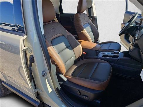 New 2025 Ford Bronco Sport Outer Banks image 23