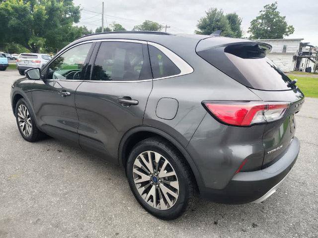 Certified 2020 Ford Escape Titanium AWD/4WD image 5