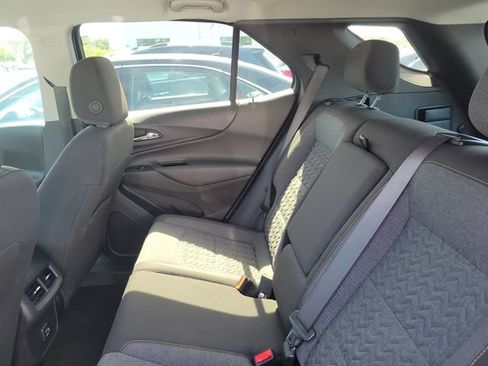 Used 2024 Chevrolet Equinox LT AWD/4WD image 10