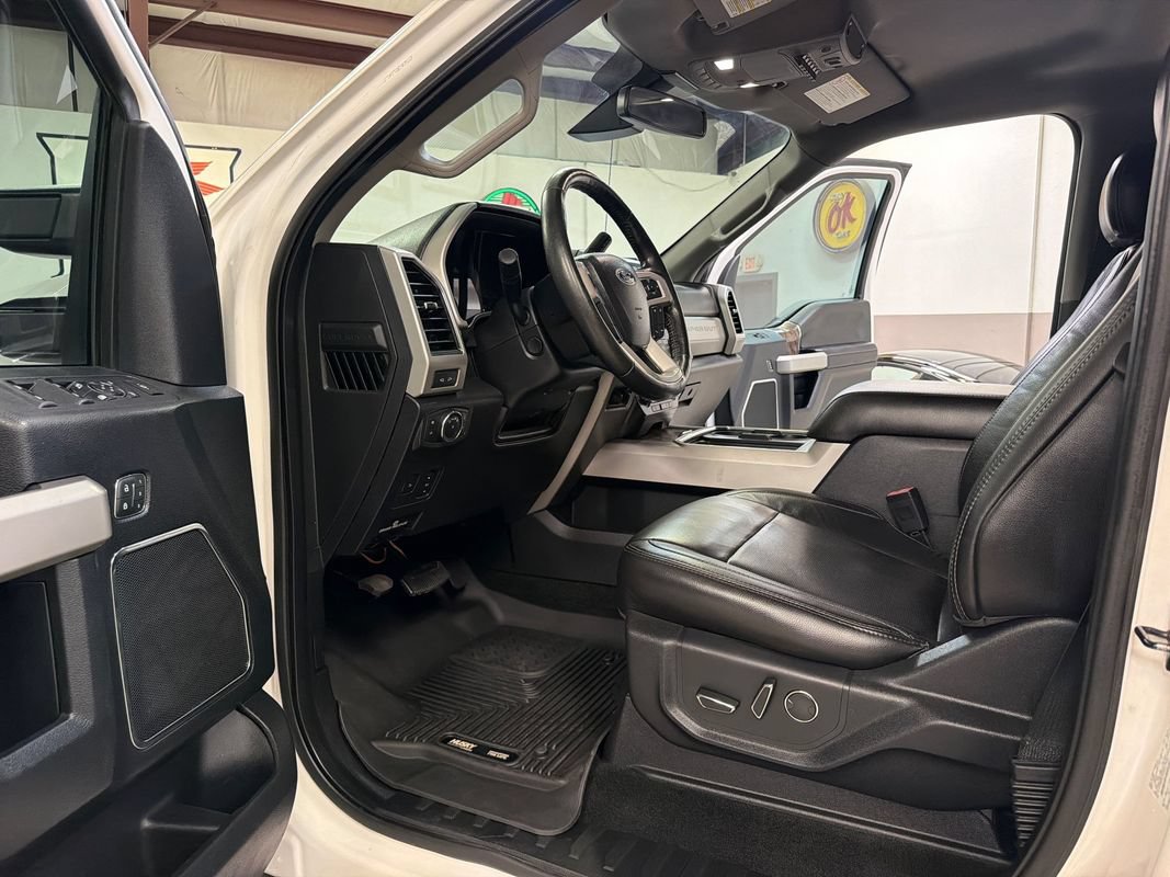 Used 2019 Ford F250 Lariat w/ Lariat Ultimate Package AWD/4WD image 25