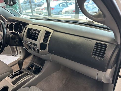 Used 2010 Toyota Tacoma PreRunner w/ TRD Off-Road Pkg w/JBL Audio RWD image 16