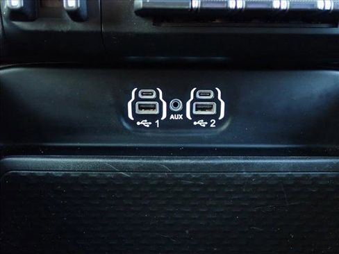 Used 2024 RAM 2500 Big Horn w/ Off Road Package image 19