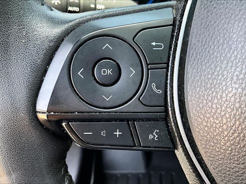 Used 2021 Toyota RAV4 XSE AWD/4WD image 21