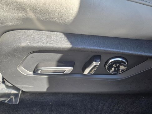 Certified 2024 Acura MDX FWD w/ Technology Package image 21