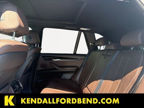 Used 2018 BMW X5 xDrive40e AWD/4WD image 13