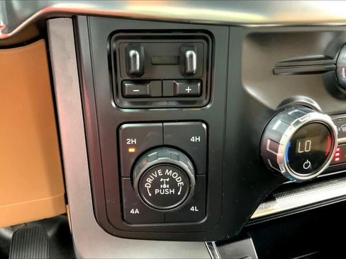 Certified 2021 Ford F150 Lariat w/ Max Trailer Tow Package image 31