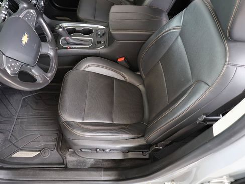 Used 2020 Chevrolet Traverse Premier w/ Redline Edition FWD image 44