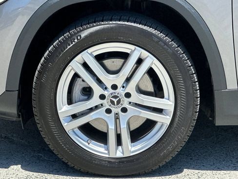 Certified 2021 Mercedes-Benz GLA 250 image 36
