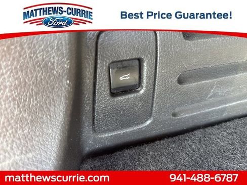 Used 2014 Lincoln MKX FWD w/ Equipment Group 102A image 15