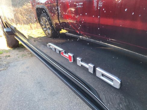 Used 2024 GMC Sierra 3500 AT4 w/ AT4 Premium Plus Package image 6