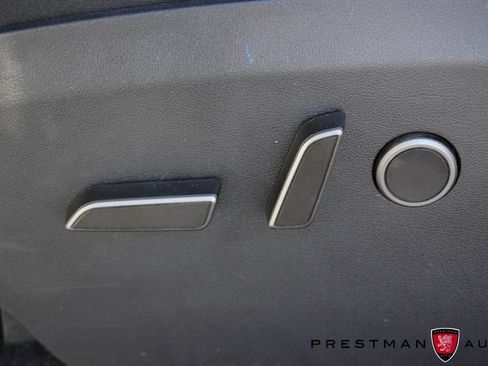 Used 2024 Tesla Model Y 2WD image 20
