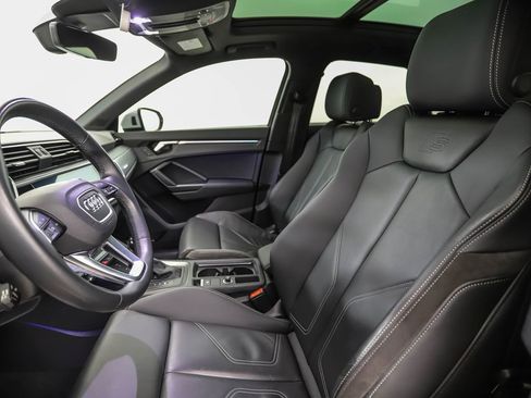 Used 2022 Audi Q3 2.0T Premium Plus w/ Premium Plus Package image 11