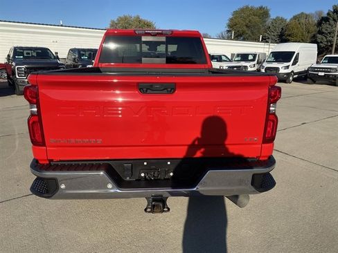 Used 2024 Chevrolet Silverado 2500 LTZ w/ LTZ Premium Package image 12