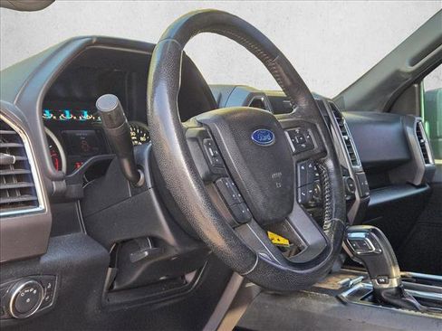 Used 2016 Ford F150 XLT w/ Equipment Group 302A Luxury image 10