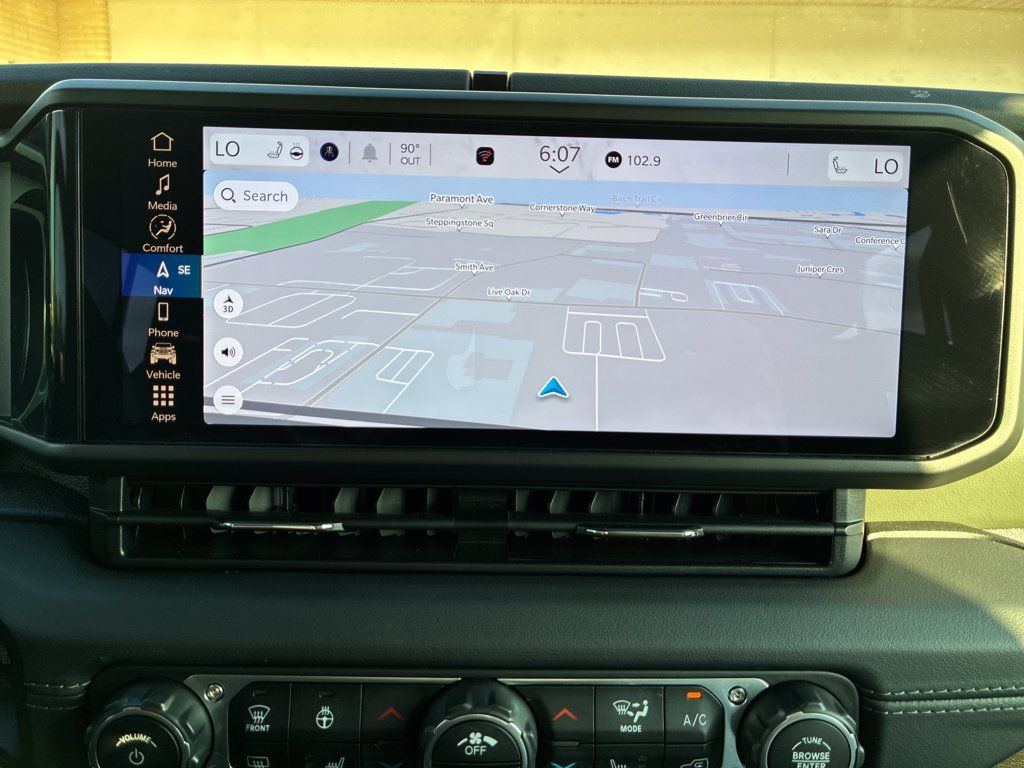 Used 2025 Jeep Gladiator Mojave AWD/4WD image 20