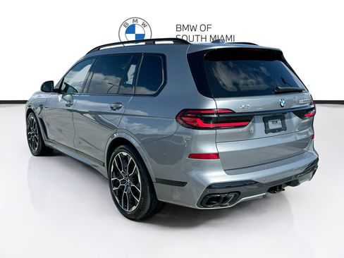 Used 2025 BMW X7 M60i AWD/4WD image 5