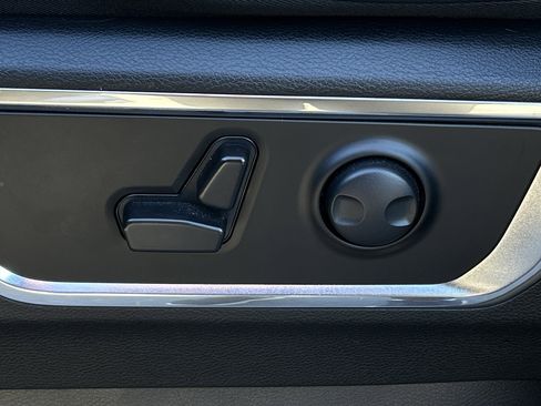 Certified 2025 RAM 1500 Laramie w/ Bed Utility Group image 20