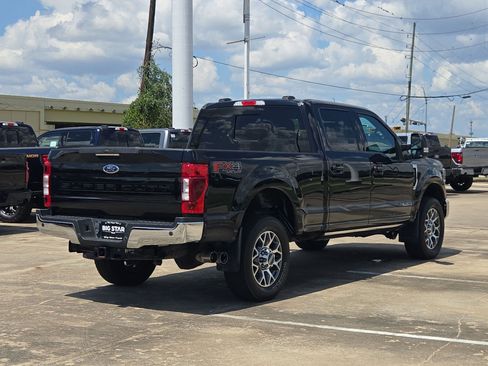 Used 2022 Ford F250 Lariat w/ Lariat Ultimate Package AWD/4WD image 3
