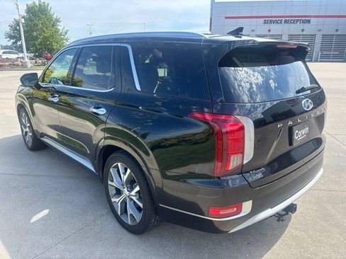 Used 2021 Hyundai Palisade Limited FWD image 6