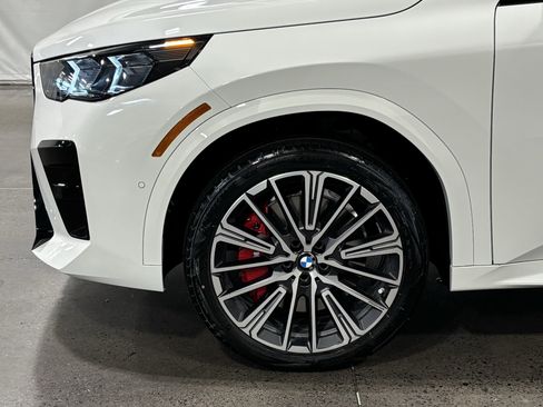 New 2026 BMW X2 xDrive28i w/ Technology Package AWD/4WD image 10