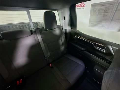 Used 2023 Chevrolet Silverado 1500 LT w/ Z71 Off-Road Package image 14