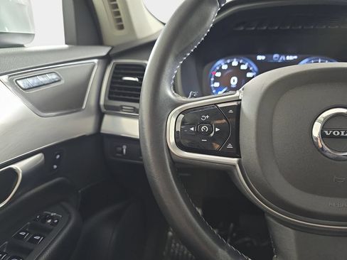Used 2017 Volvo XC90 T6 Momentum w/ Vision Package AWD/4WD image 20