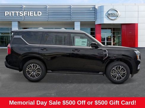 Used 2025 Nissan Armada SL w/ Captain's Chari Seat Package AWD/4WD image 2
