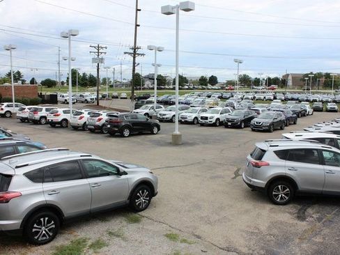 Used 2022 Ford Edge SEL image 22