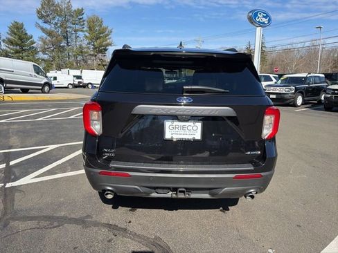 Used 2023 Ford Explorer XLT w/ Equipment Group 202A AWD/4WD image 6