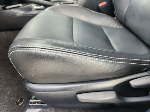 Used 2017 Toyota RAV4 XLE FWD image 22