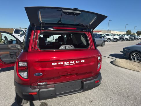 New 2025 Ford Bronco Sport Outer Banks AWD/4WD image 18