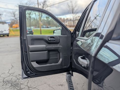 Used 2023 Chevrolet Silverado 1500 Custom Trail Boss image 22